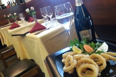 aperitivo con calamari